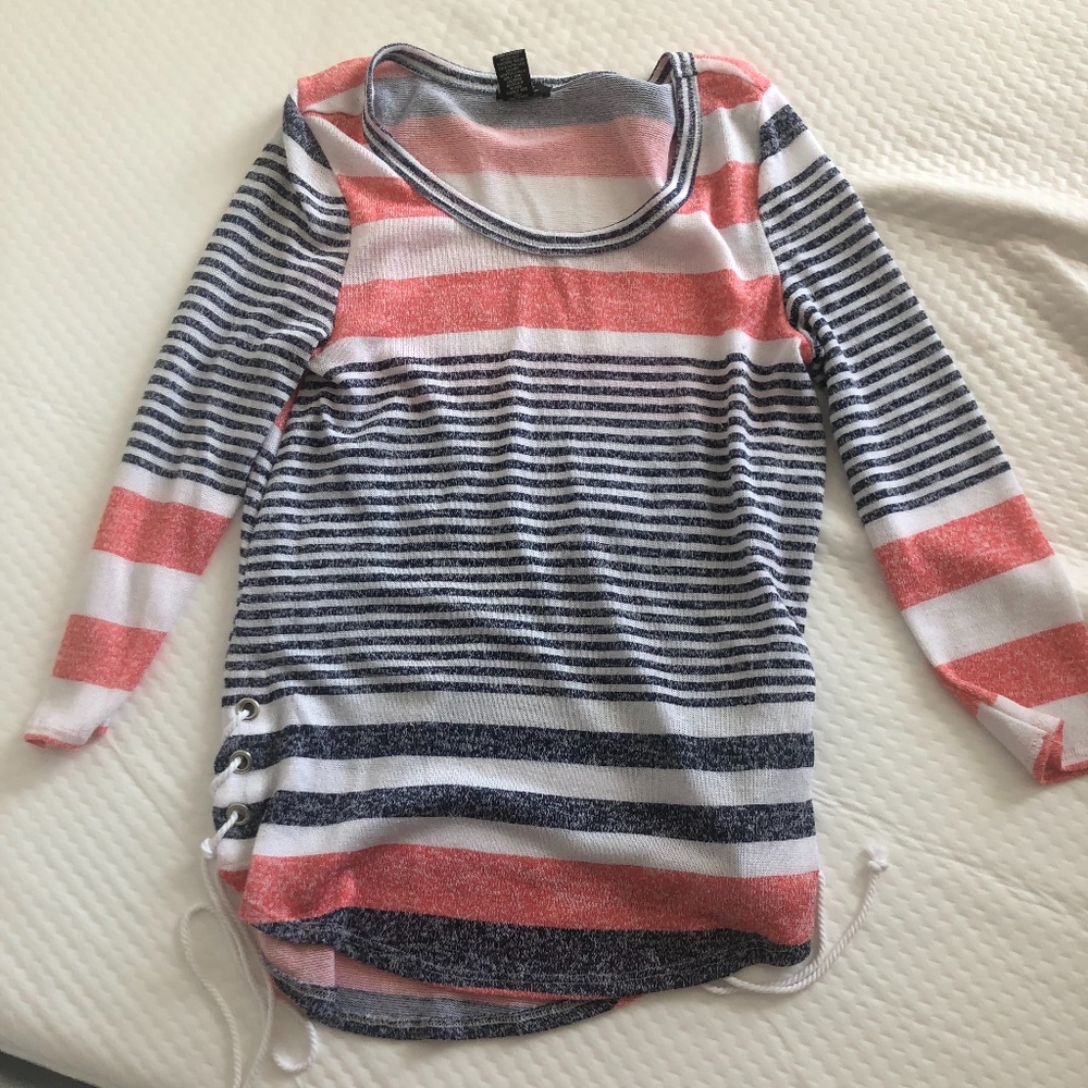 Rue 21 Top